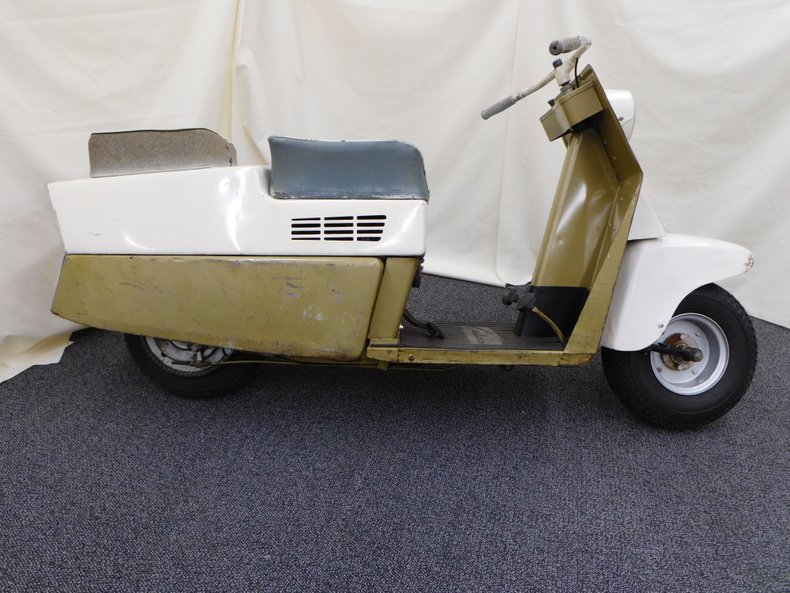 1957 Cushman Road King 4