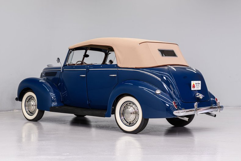 1938 Ford Phaeton 3