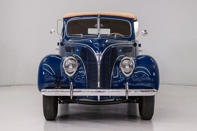 1938 Ford Phaeton 4