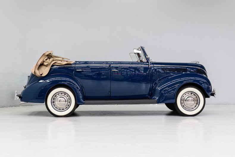 1938 Ford Phaeton 7