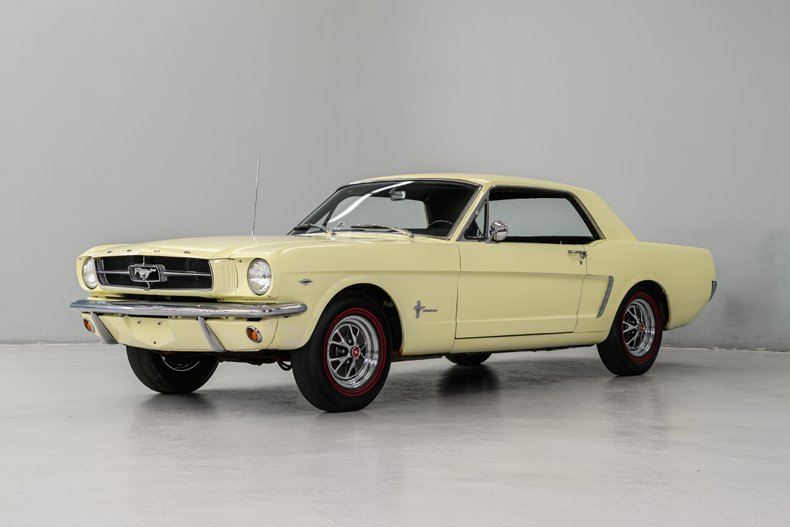 1965 Ford Mustang 1