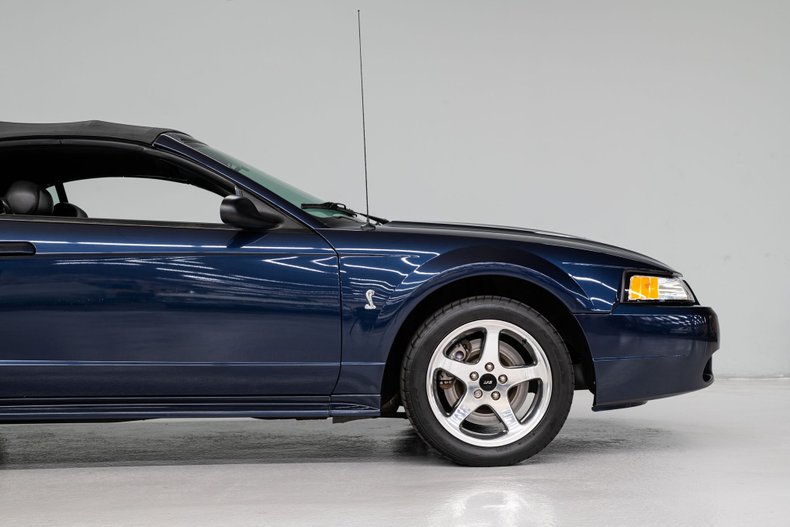 2001 Ford Mustang 58