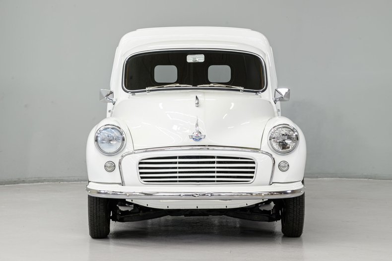 1960 Morris Minor 4