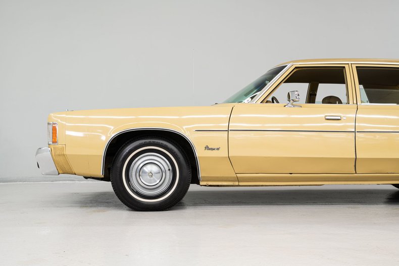 1977 Chrysler Newport 49