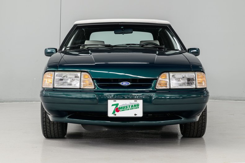 1990 Ford Mustang LX 4