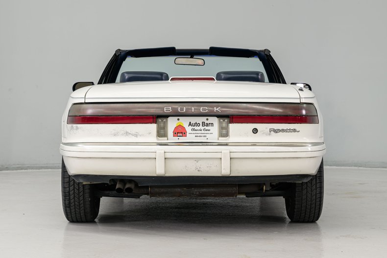 1990 Buick Reatta 5