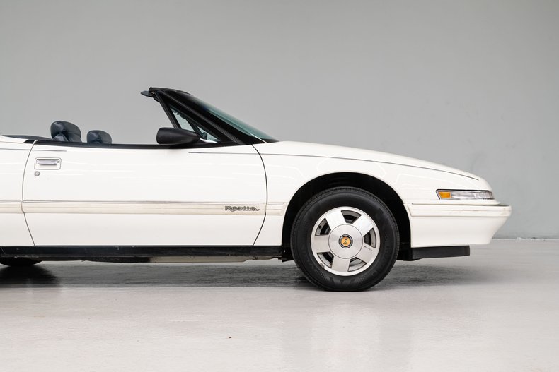 1990 Buick Reatta 50