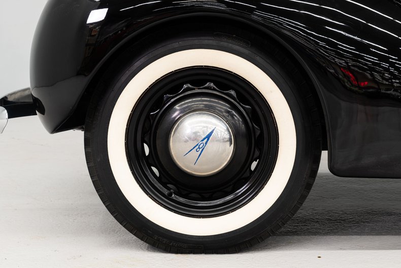 1939 Ford Standard 32