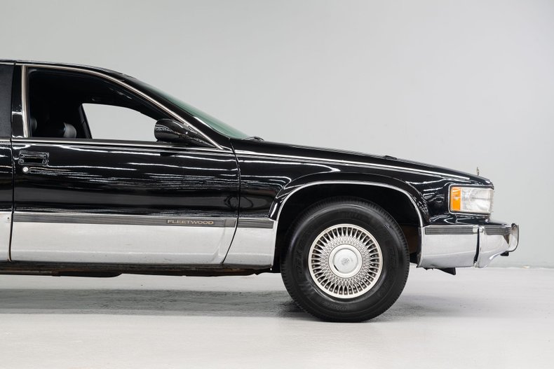 1995 Cadillac Fleetwood 68