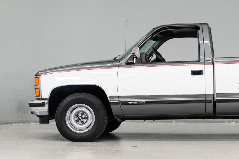 1991 Chevrolet Silverado 46