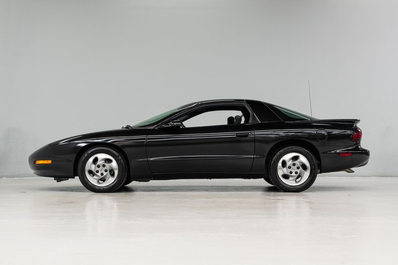 1993 Pontiac Firebird 2