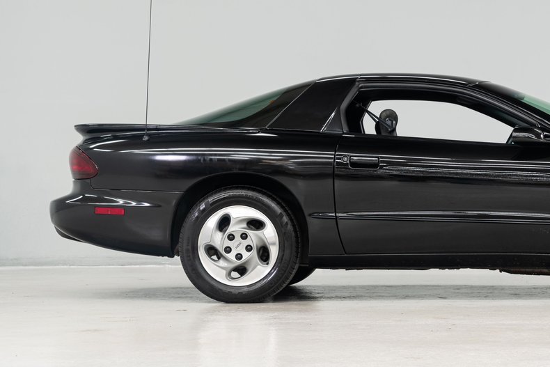 1993 Pontiac Firebird 47
