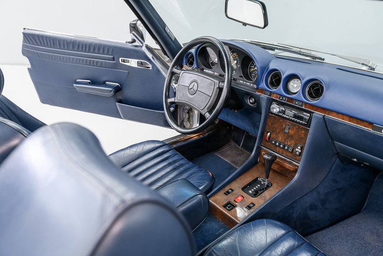 1987 Mercedes-Benz 560SL 15