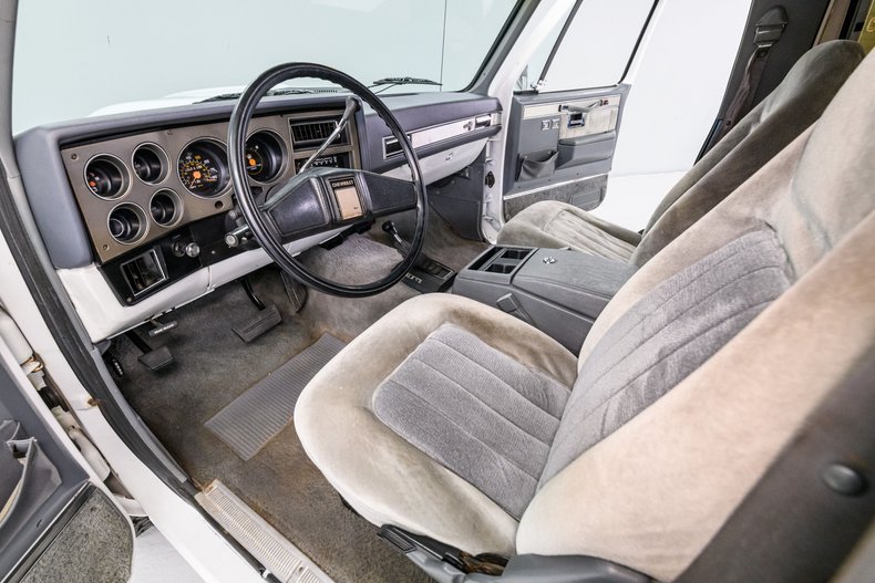1988 Chevrolet K5 Blazer 15