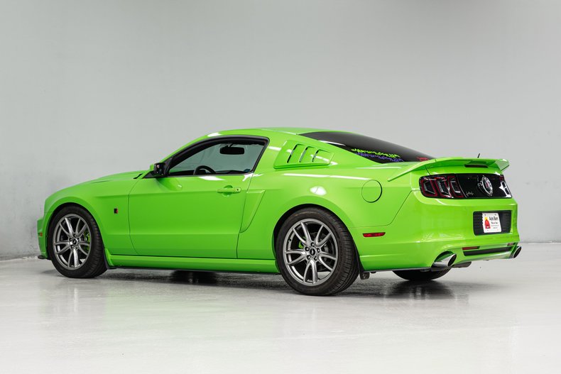 2013 Ford Mustang 3