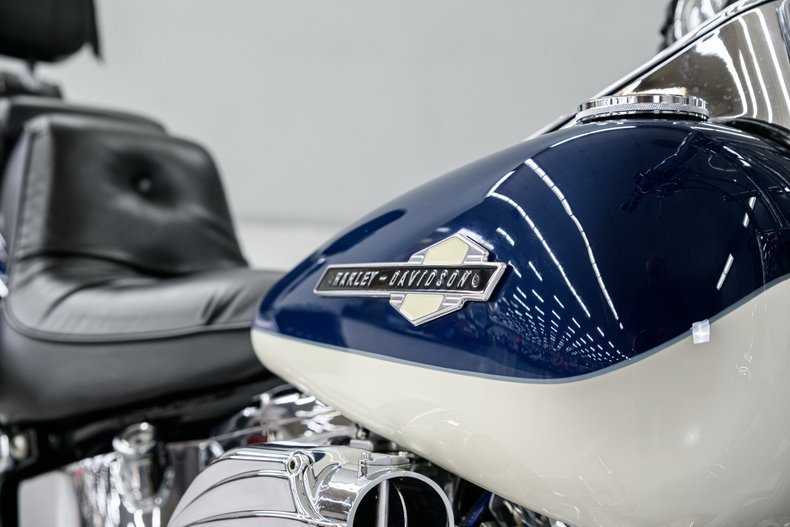 1997 Harley-Davidson Heritage Softail 11