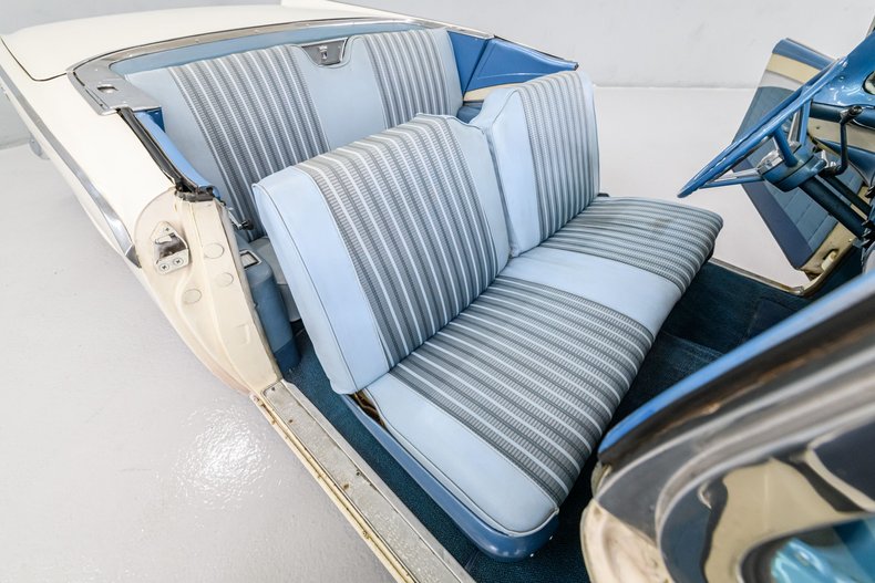 1957 Ford Fairlane 500 58