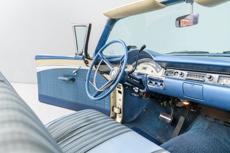 1957 Ford Fairlane 500 12