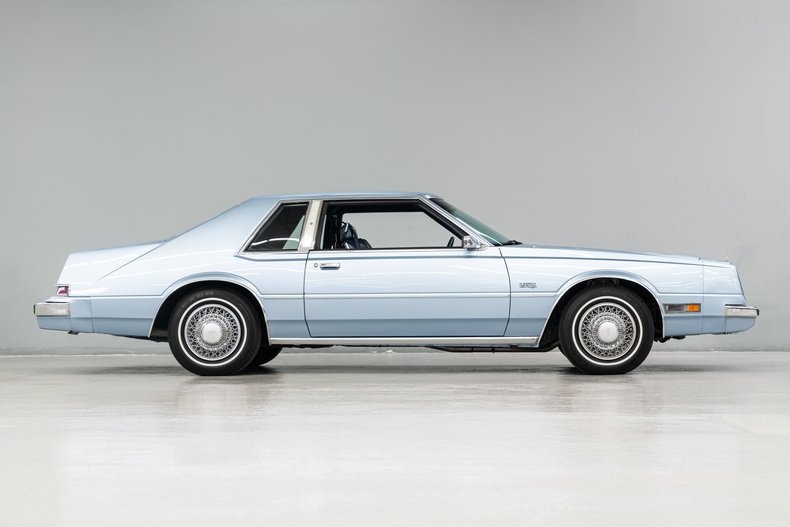 1983 Chrysler Imperial 7