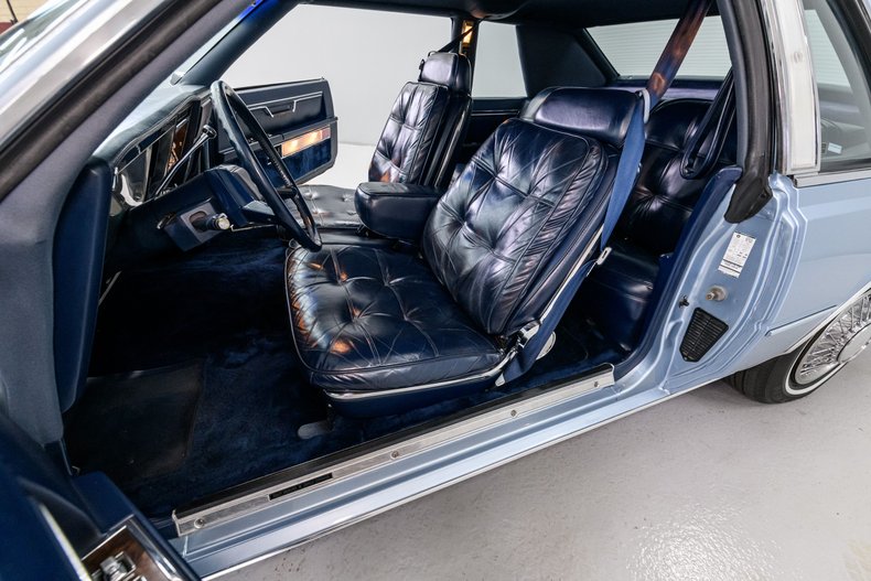 1983 Chrysler Imperial 21