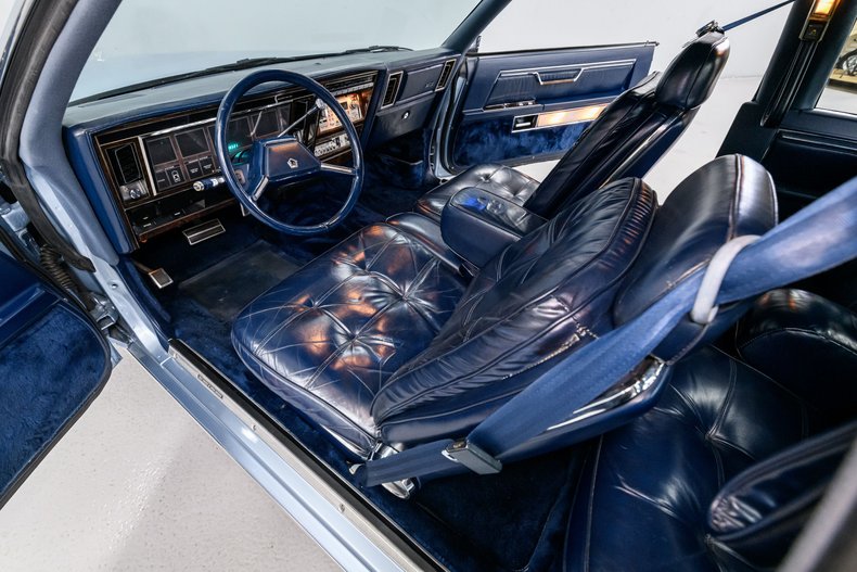 1983 Chrysler Imperial 12