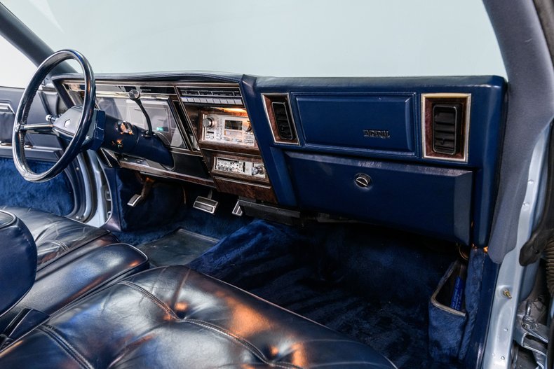 1983 Chrysler Imperial 17