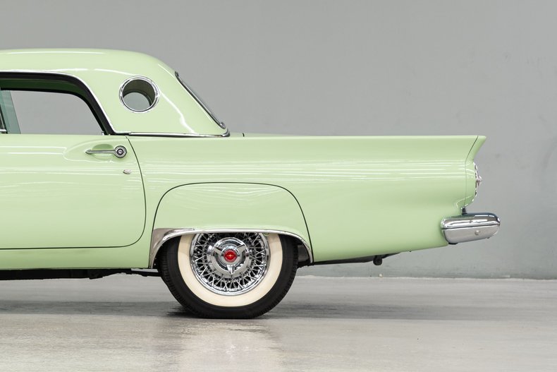 1957 Ford Thunderbird 53