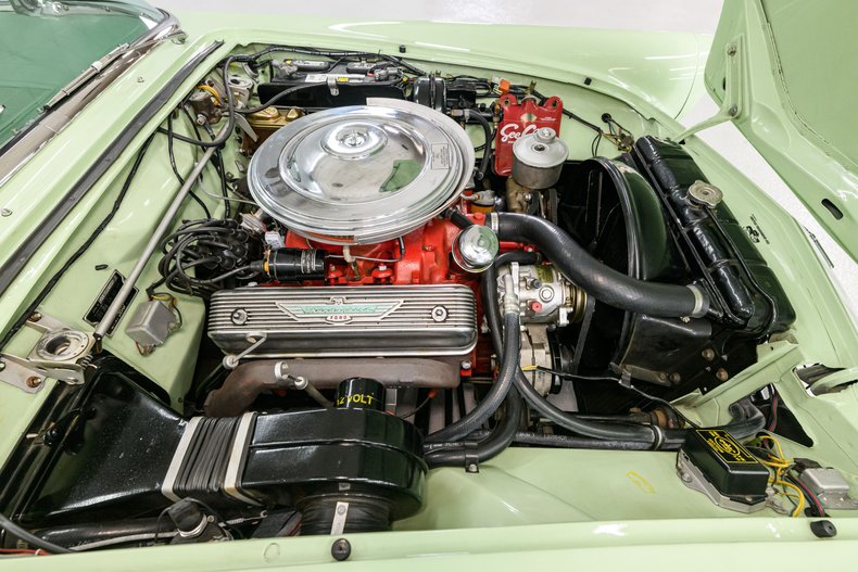1957 Ford Thunderbird 37