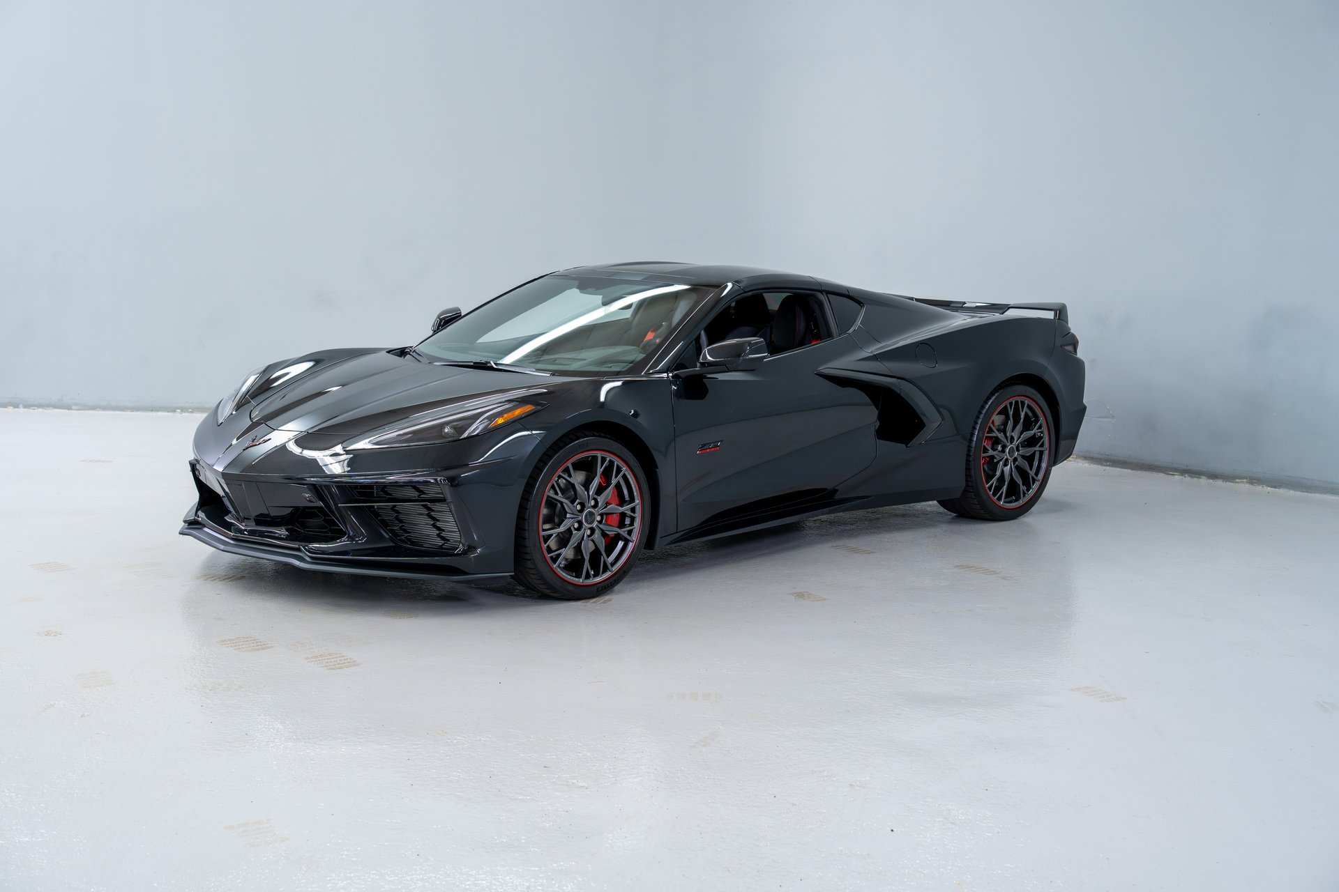 2023 chevrolet corvette 70th anniversary carbon flash edition