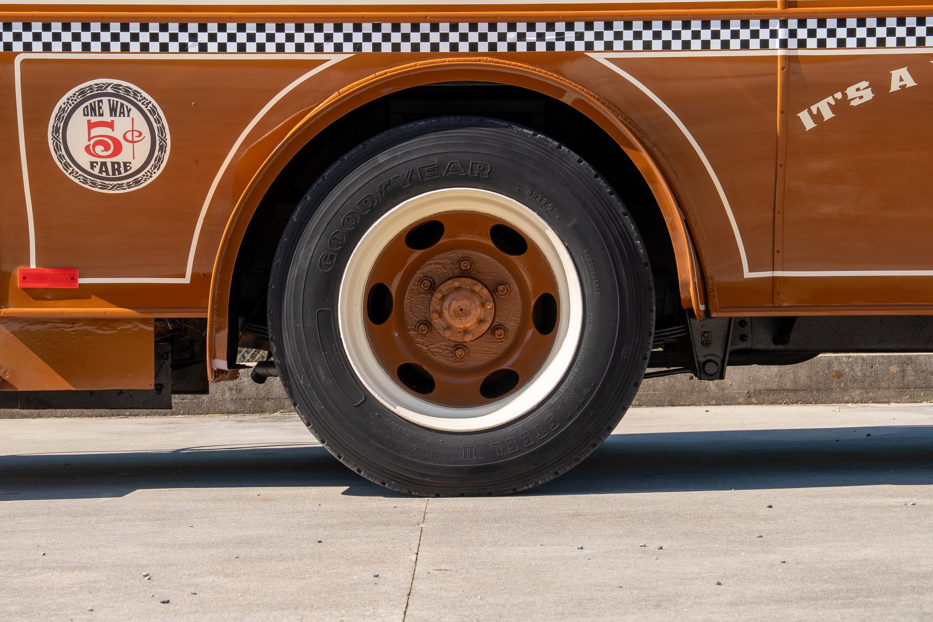 1987 GMC Suburban - Photo 39