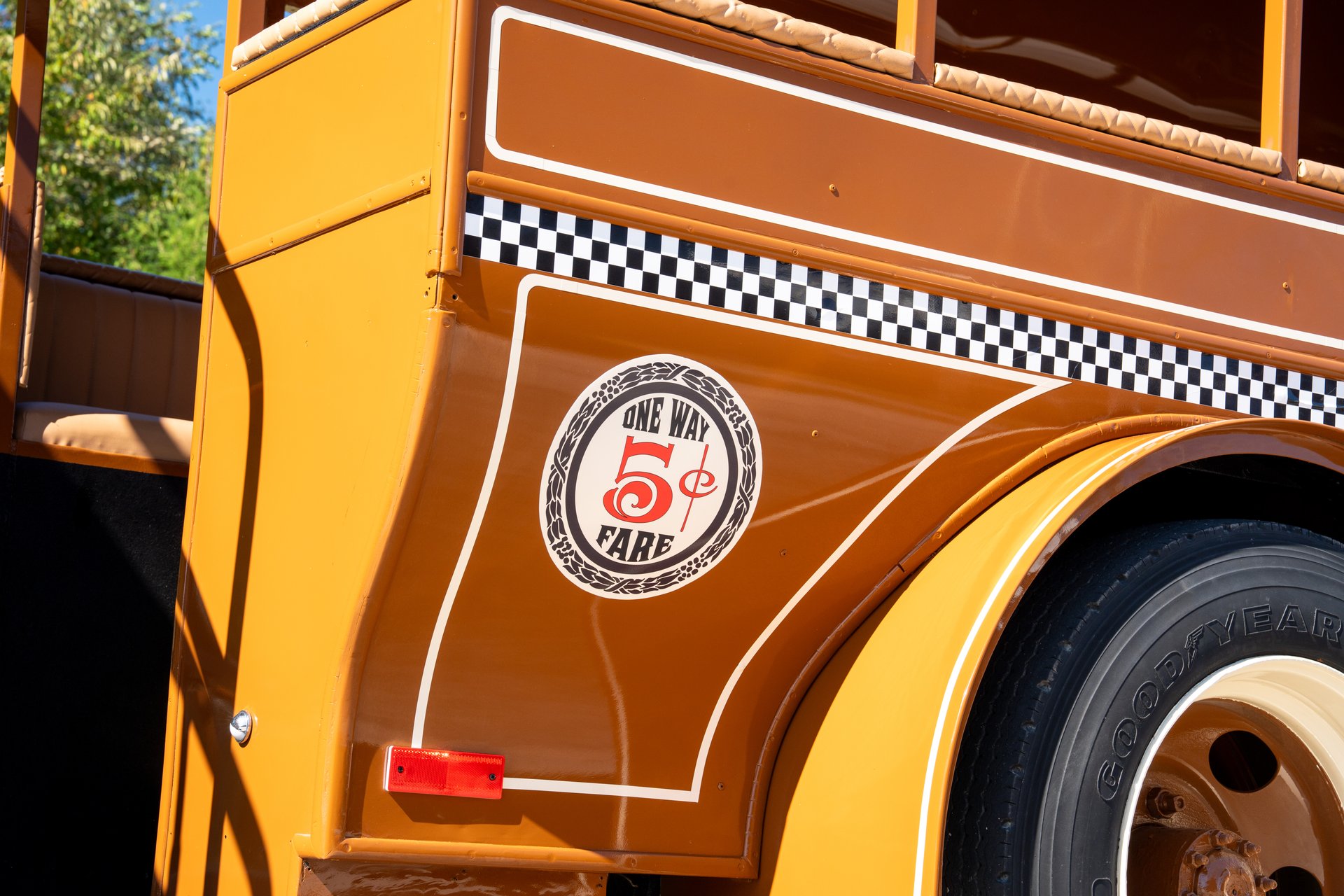 1987 GMC Suburban - Photo 40