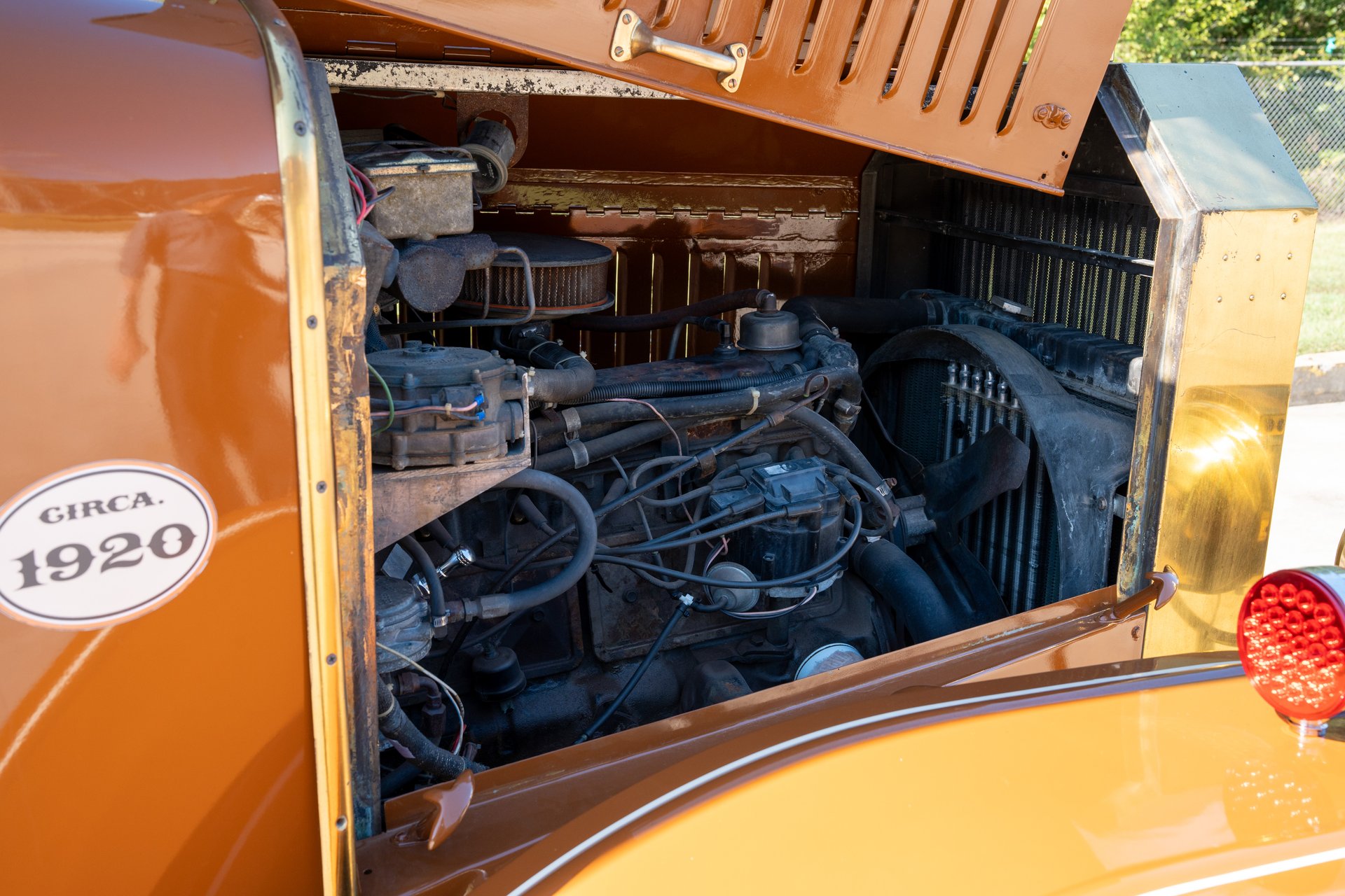 1987 GMC Suburban - Photo 33