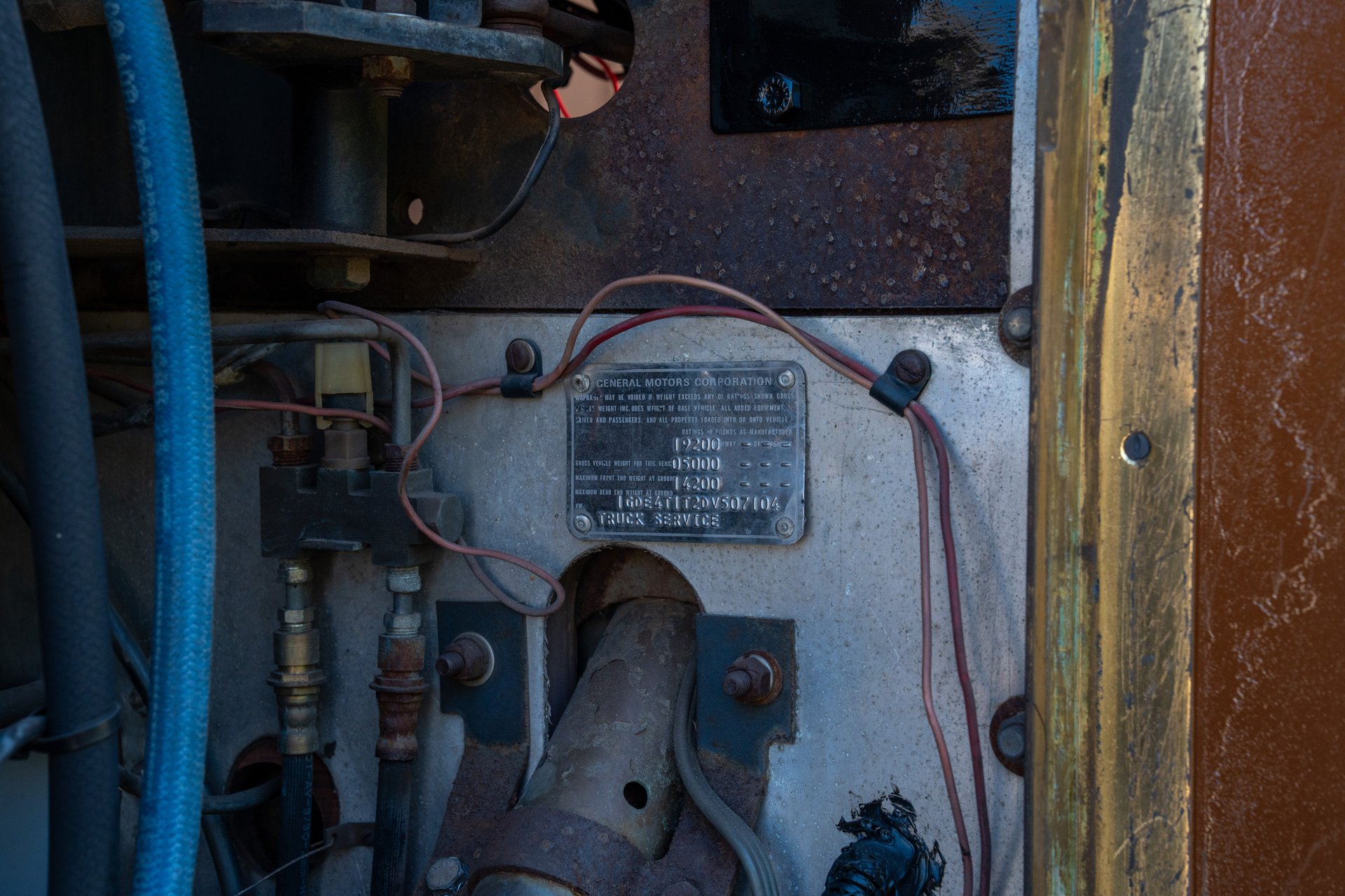 1987 GMC Suburban - Photo 46