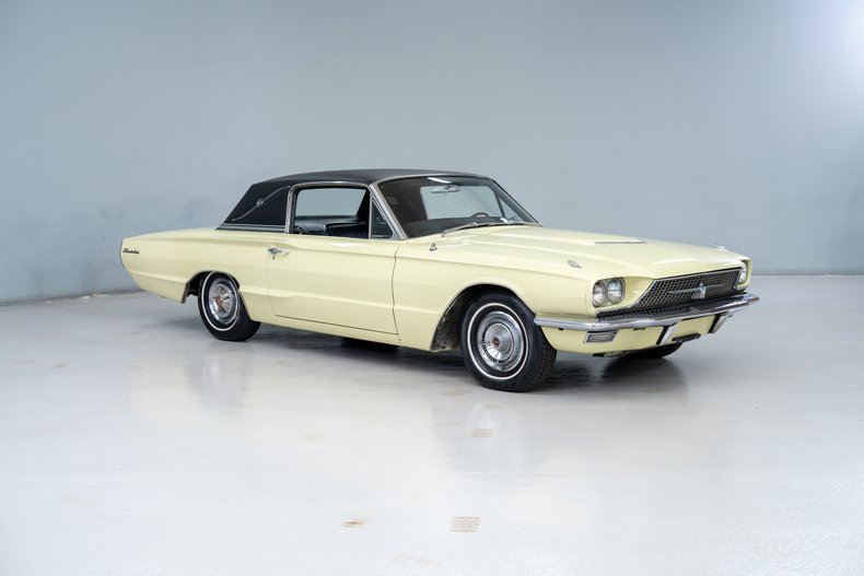 1966 Ford Thunderbird 6