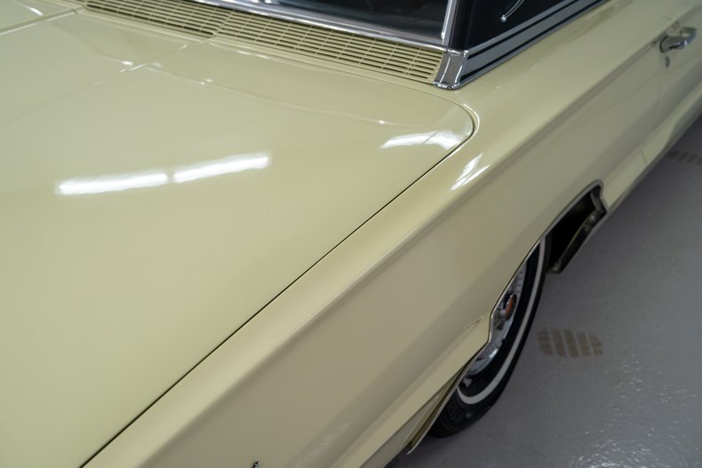 1966 Ford Thunderbird 53