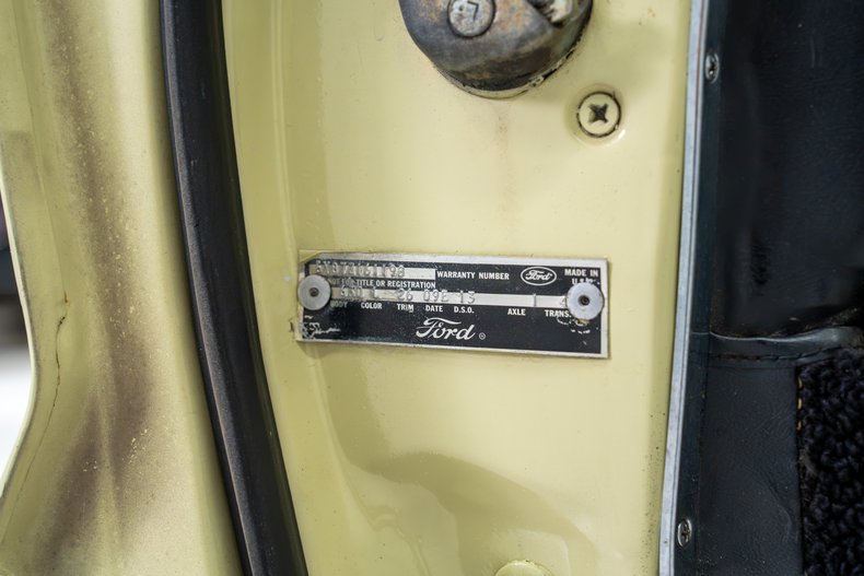 1966 Ford Thunderbird 67