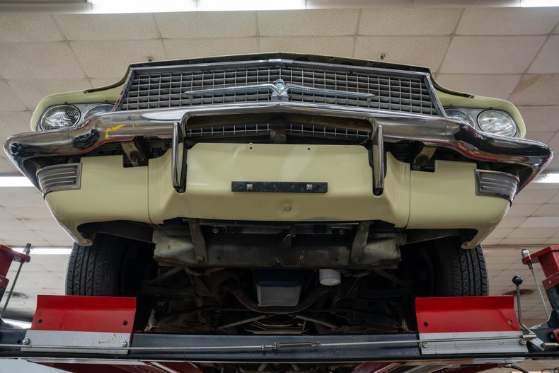 1966 Ford Thunderbird 37
