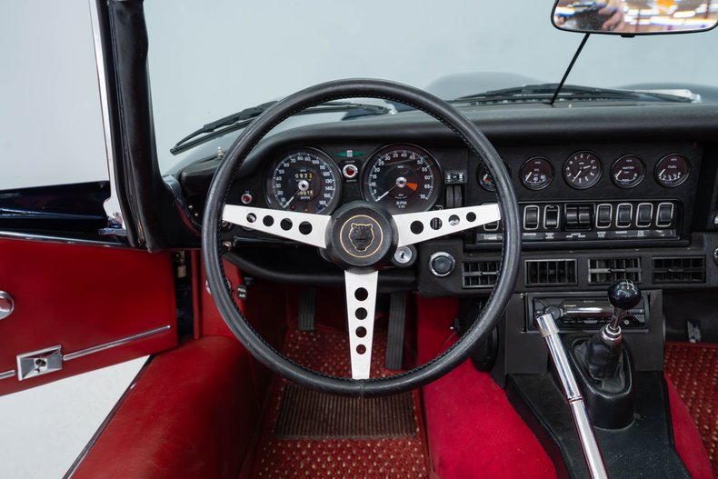 1973 Jaguar E-Type 13