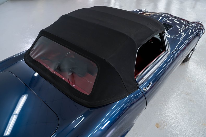 1973 Jaguar E-Type 53