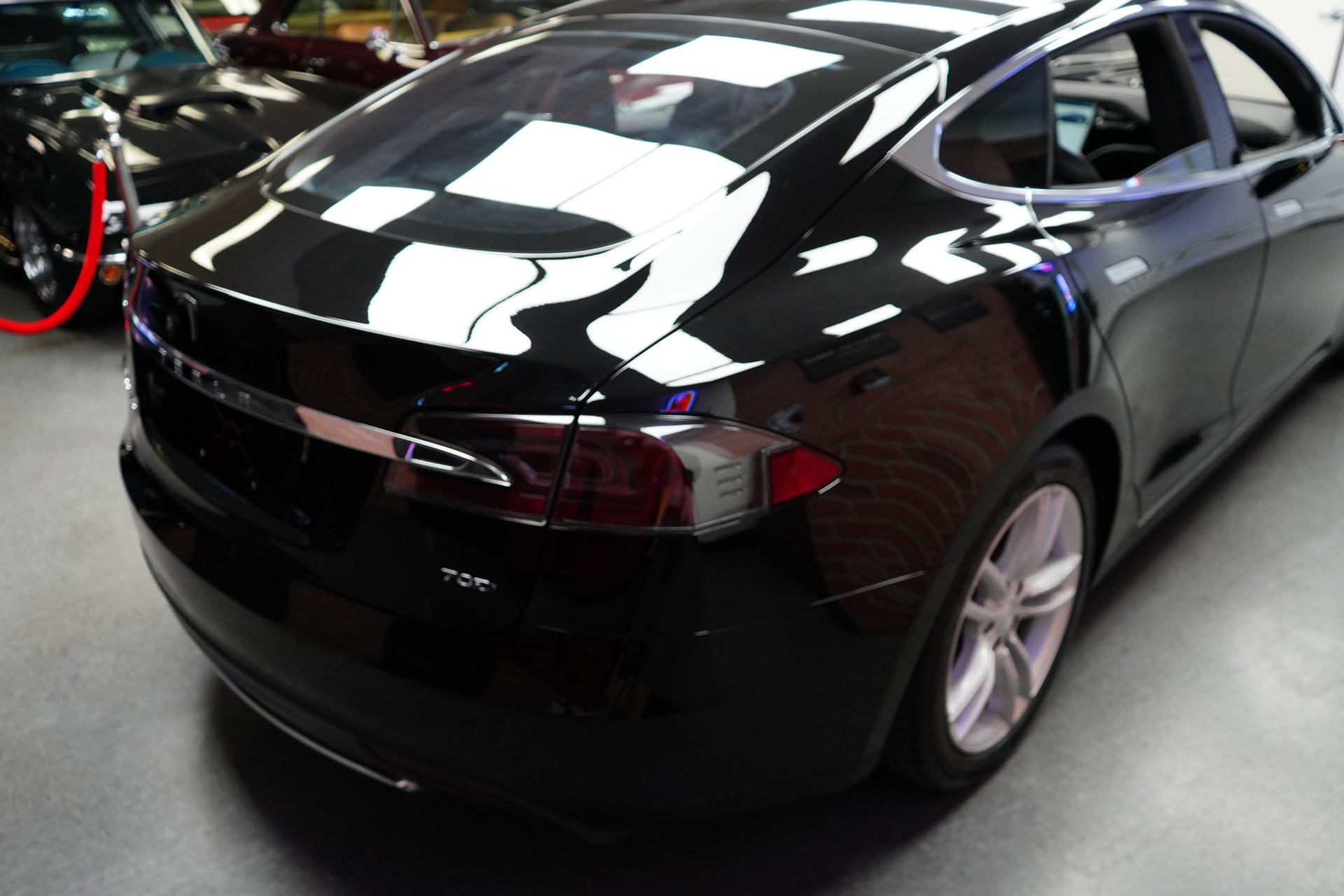 2015 Tesla Model S | classiccaraddict.com