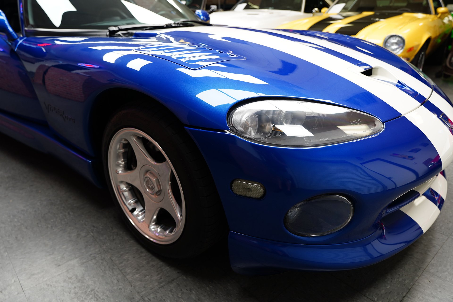 1997 dodge viper gts