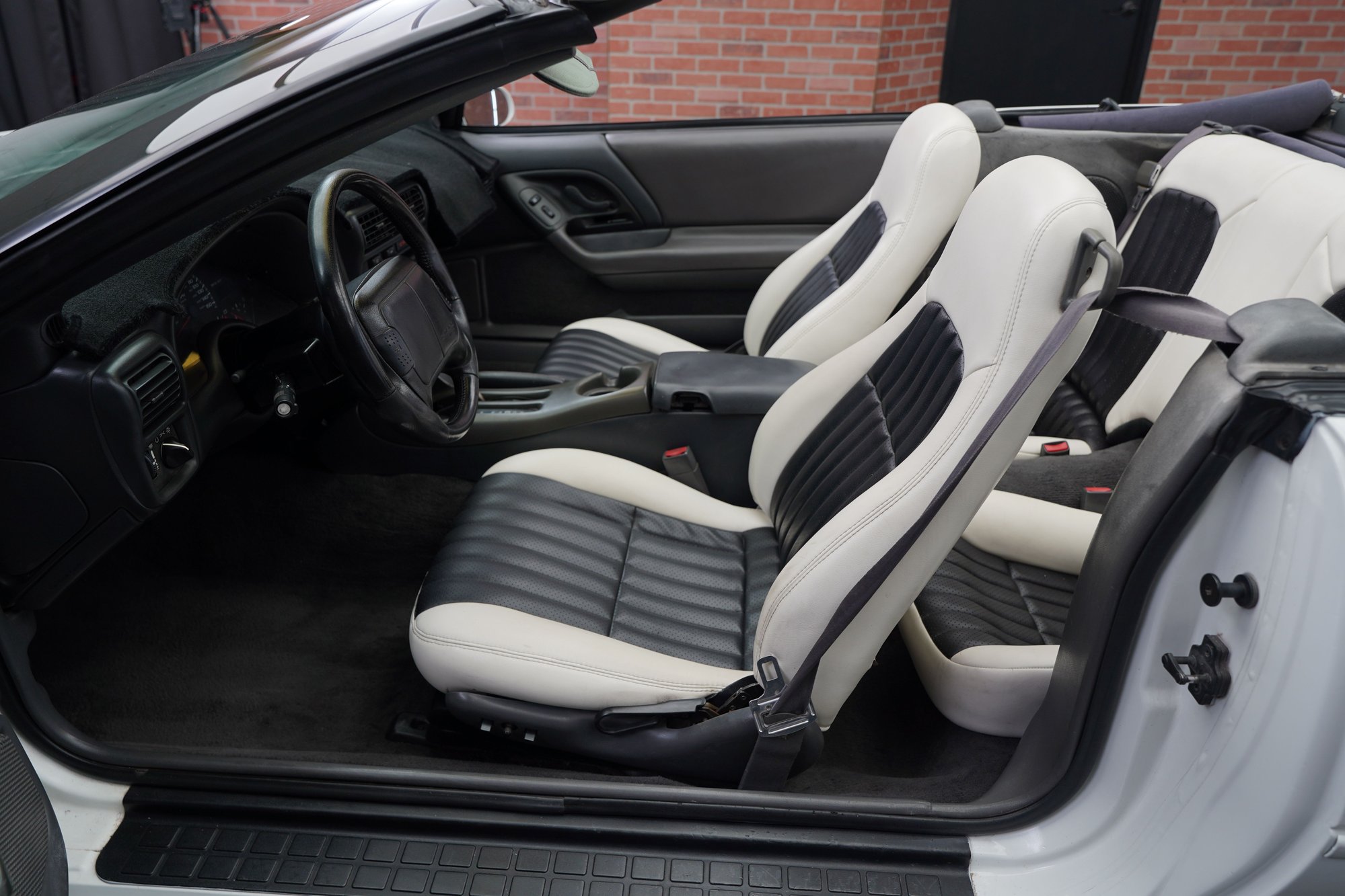 1999 Chevrolet Camaro Z28 - Photo 38