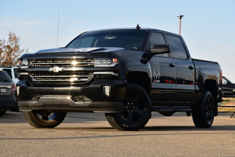 2018 Chevrolet Silverado 1500 | Adrenalin Motors