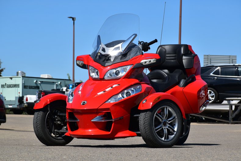 2012 Can-Am Spyder RTS
