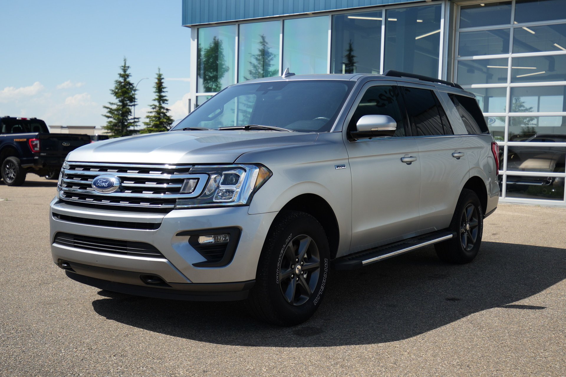 2020 ford expedition xlt 4x4