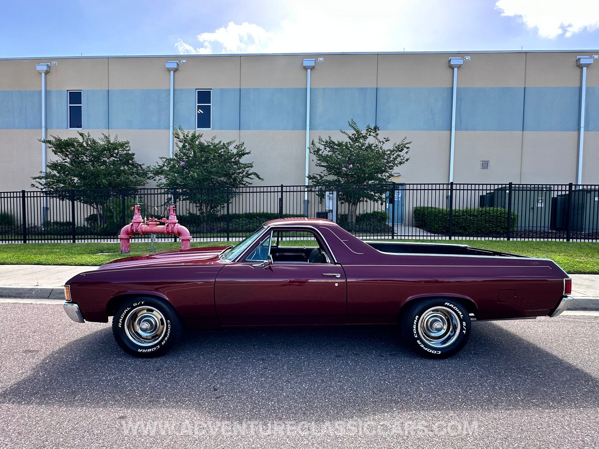 El Camino Wheel Opening Molding, Front, Left, 1970-1972 | Chevelle Depot