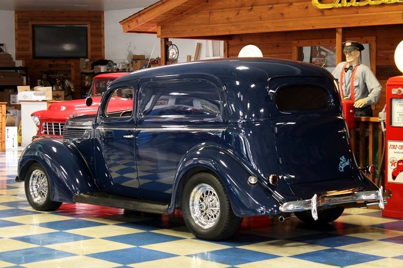 1938 Ford Sedan Delivery 3