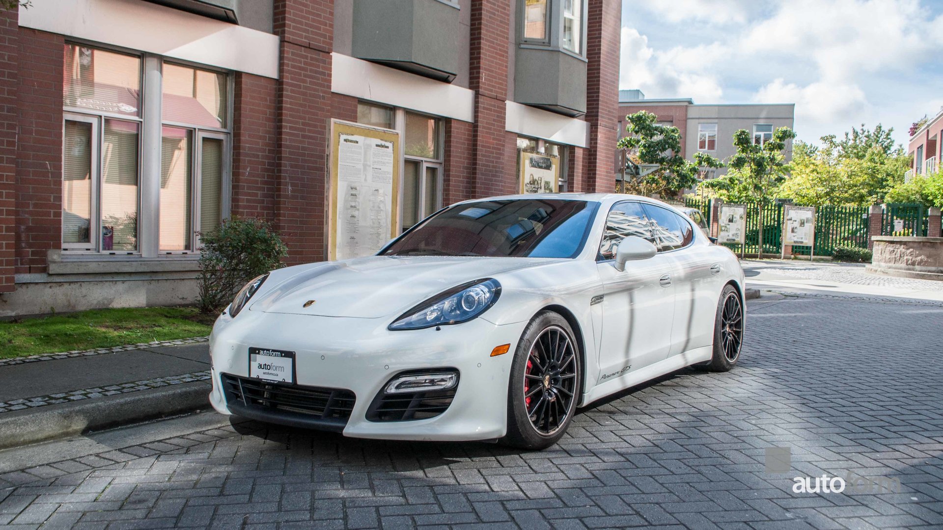 2013 Porsche Panamera GTS