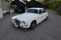For Sale 1967 Jaguar 420