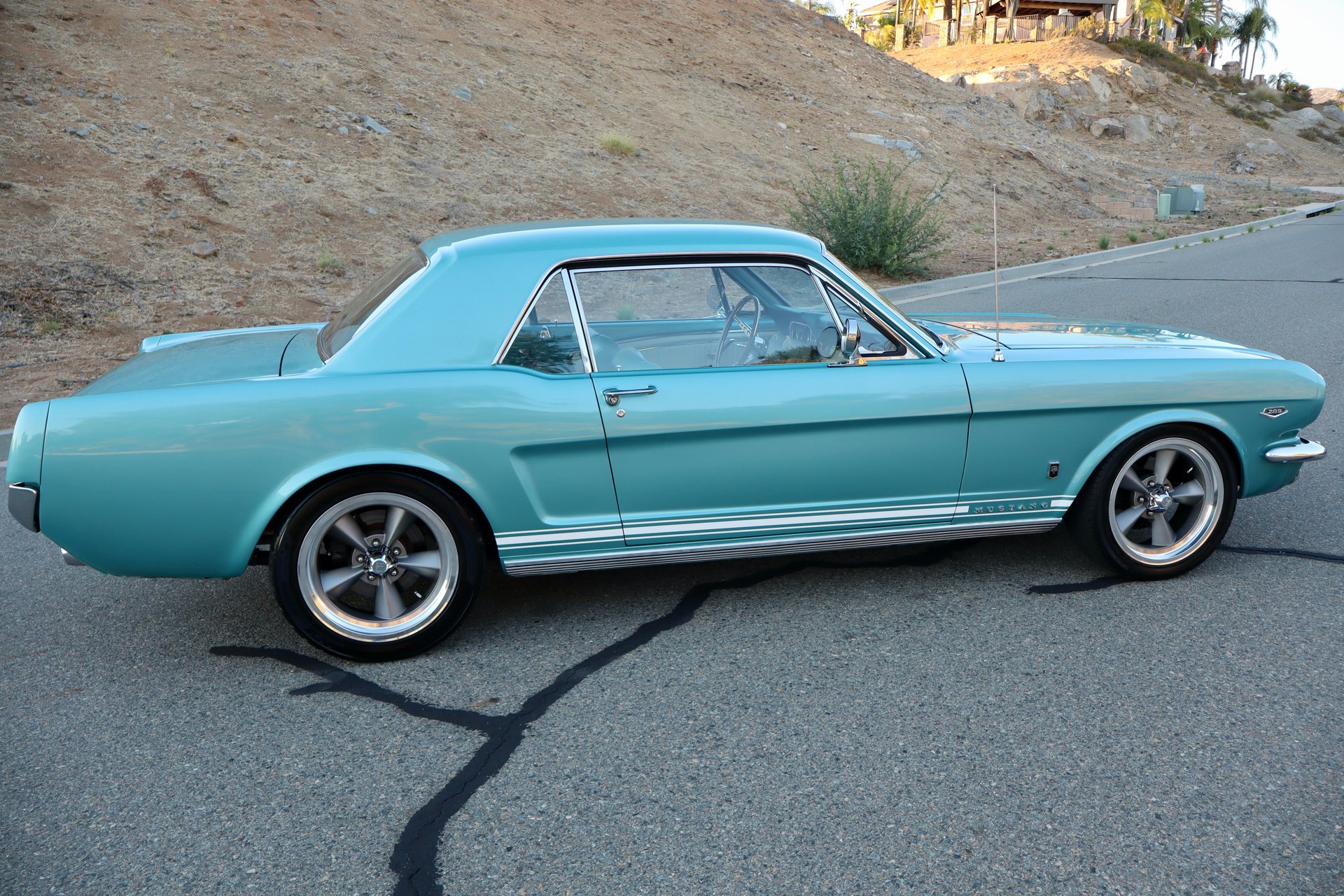 1966 ford mustang
